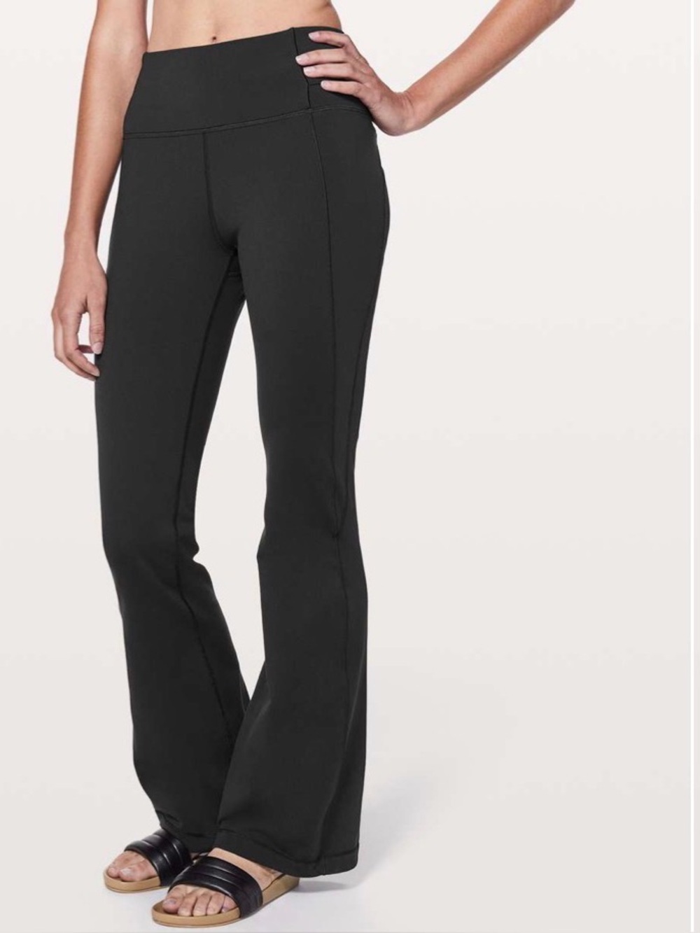 Lululemon Groove Pant Flare *32" Black (First Release) size 4